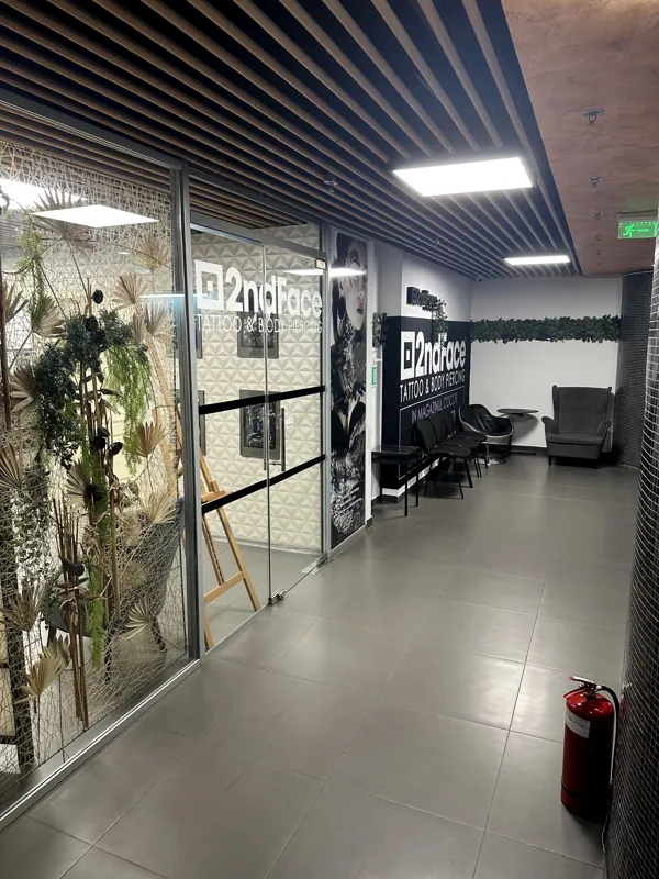 Salonul 2nd Face București — fotografia 3, magazinul COCOR
