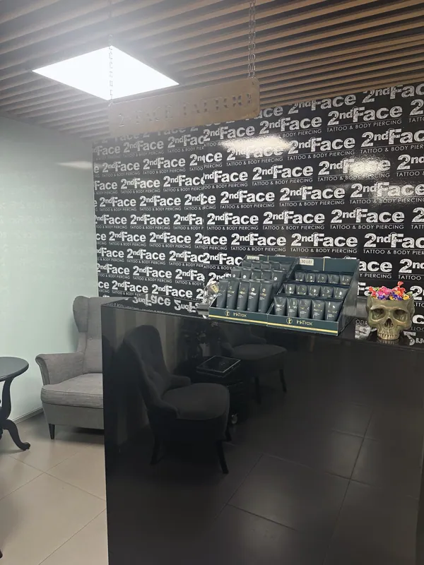 Salonul 2nd Face București — fotografia 8, magazinul COCOR