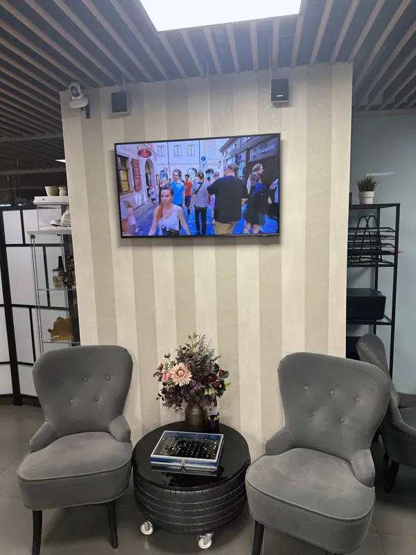 Salonul 2nd Face București — fotografia 12, magazinul COCOR