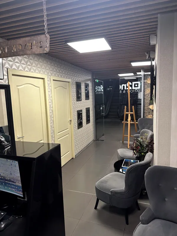 Salonul 2nd Face București — fotografia 16, magazinul COCOR