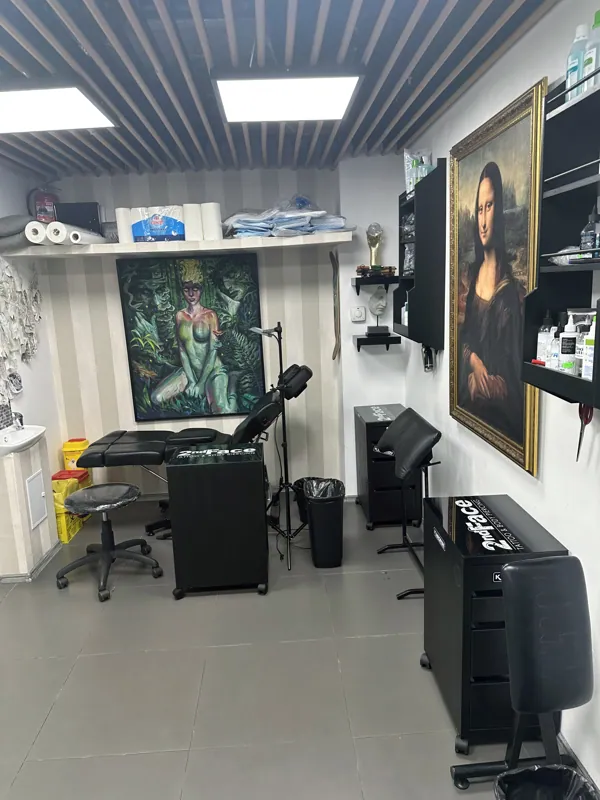 Salonul 2nd Face București — fotografia 18, magazinul COCOR